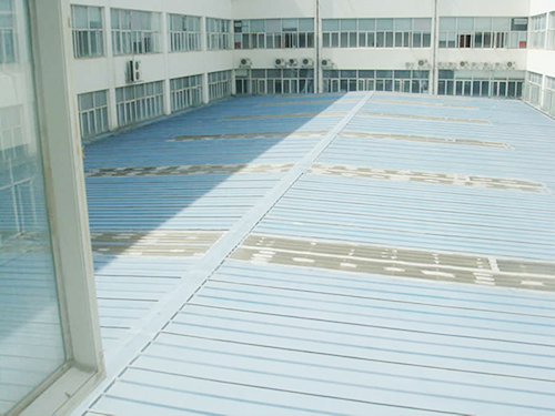 鐵(tiě)瓦防鏽隔熱(rè)